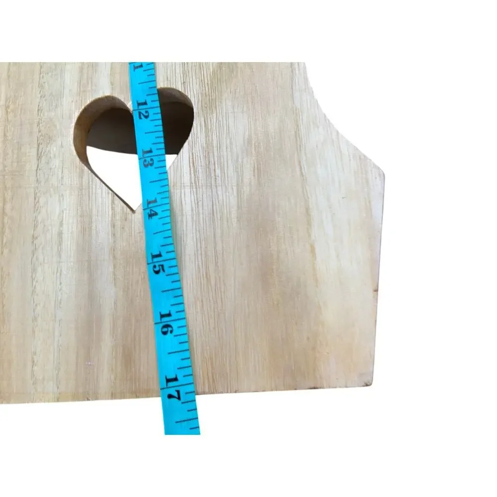 Unbranded vintage tier